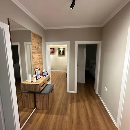 Апартаменты Luxury Center *