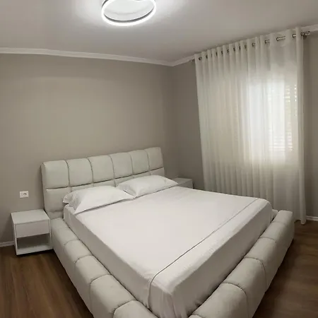 Luxury Center Апартаменты